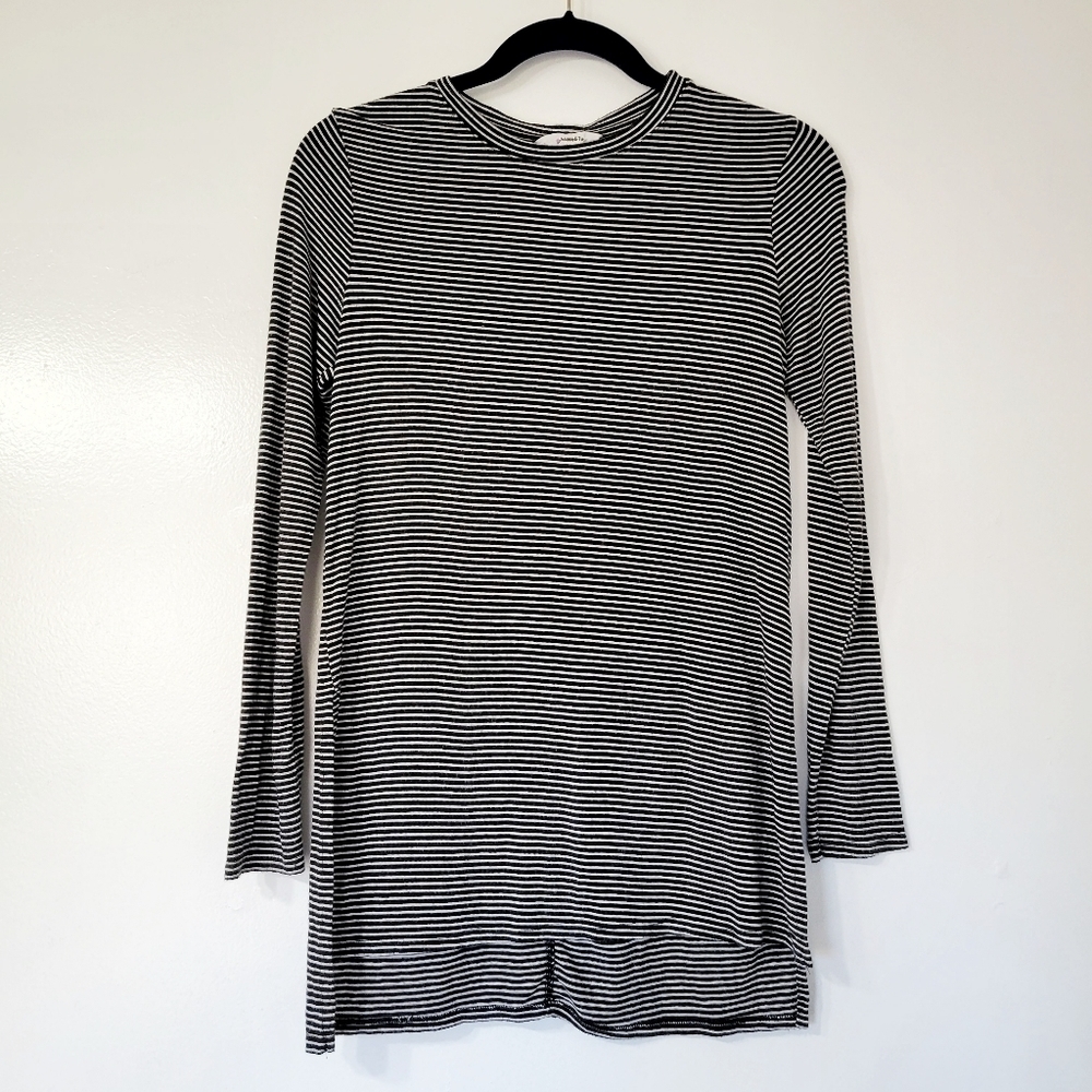 Athleta Black and White Striped Long Sleeve Top Size Small